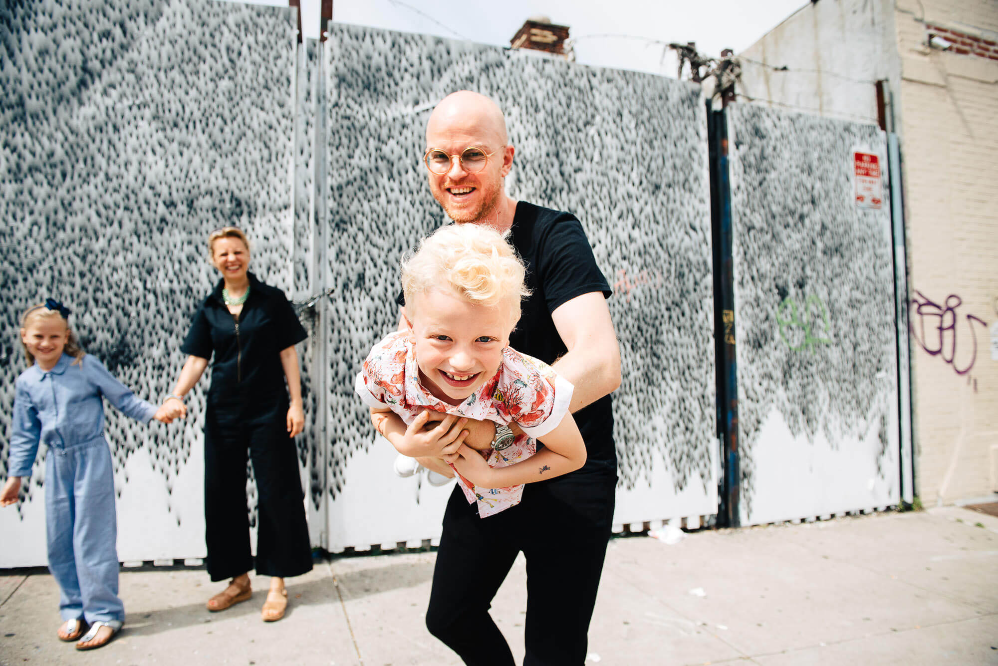 4 Tips for Choosing the Right Professional Family Photographer